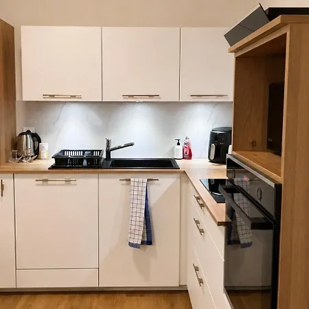 Lili & Derya - In Colmar, Mountain View, Private Parking Apartment Colmar
